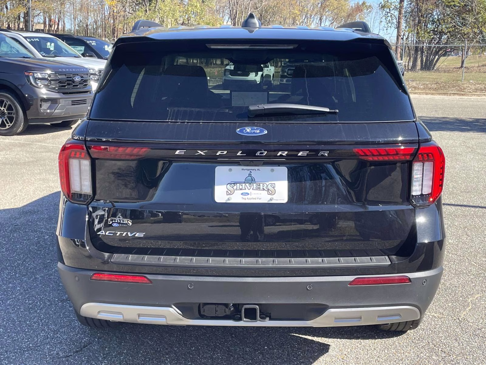 2026 Agate Black Metallic Ford Explorer Active RWD SUV