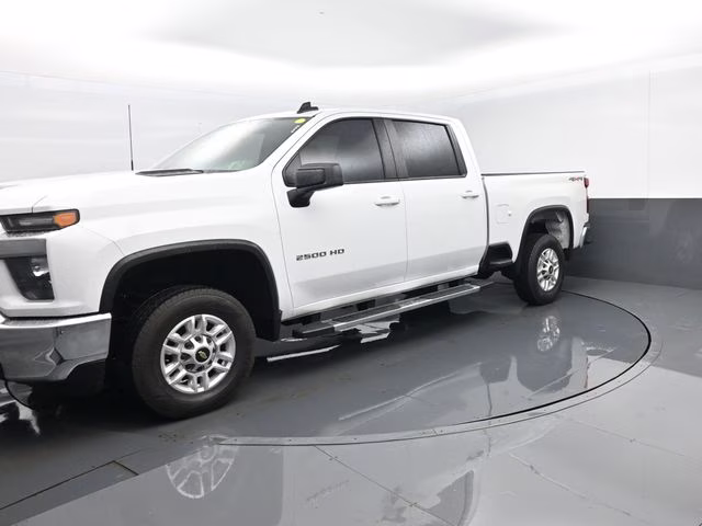 2022 Summit White Chevrolet Silverado 2500HD LT 4X4 Truck