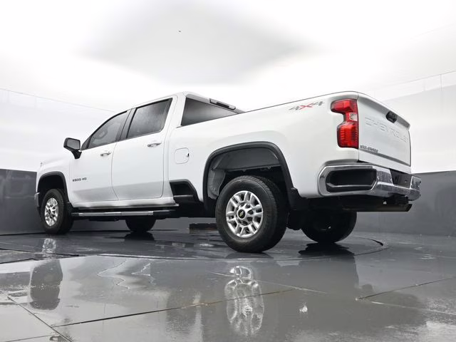 2022 Summit White Chevrolet Silverado 2500HD LT 4X4 Truck