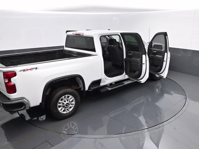 2022 Summit White Chevrolet Silverado 2500HD LT 4X4 Truck