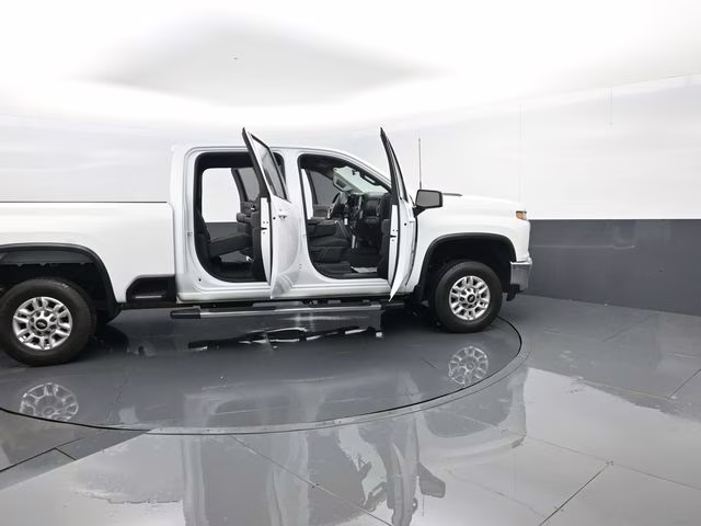 2022 Summit White Chevrolet Silverado 2500HD LT 4X4 Truck