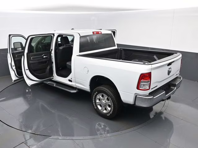 2024 Bright White Clearcoat Ram 2500 Big Horn 4X4 Truck