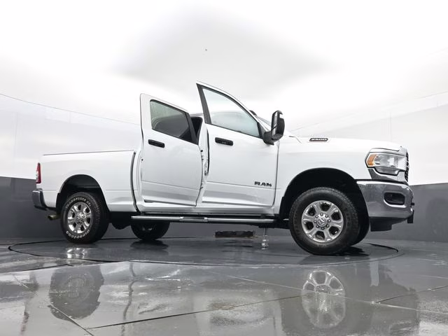 2024 Bright White Clearcoat Ram 2500 Big Horn 4X4 Truck