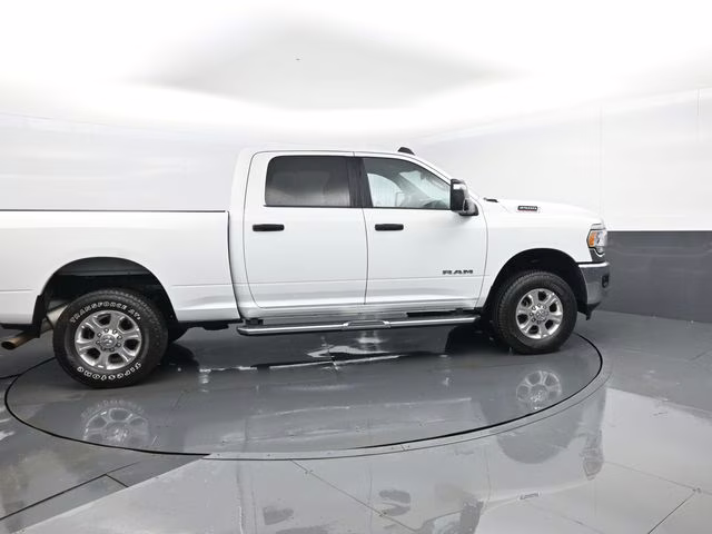 2024 Bright White Clearcoat Ram 2500 Big Horn 4X4 Truck