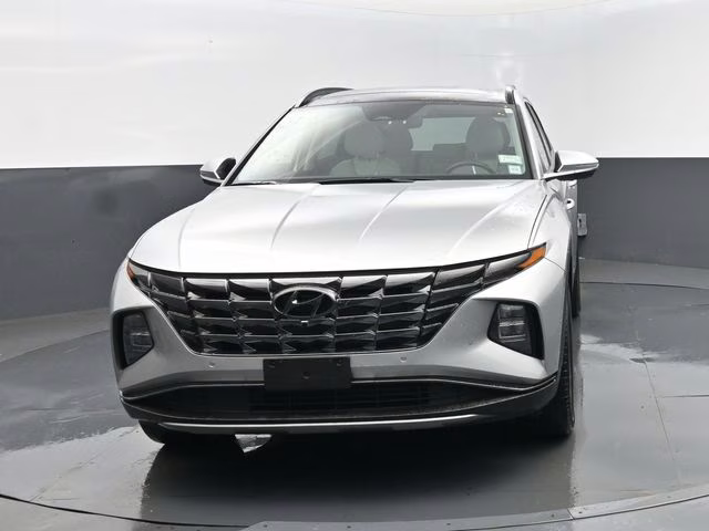 2023 Shimmering Silver Hyundai Tucson Limited AWD SUV