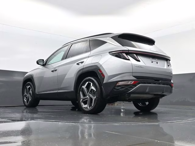 2023 Shimmering Silver Hyundai Tucson Limited AWD SUV