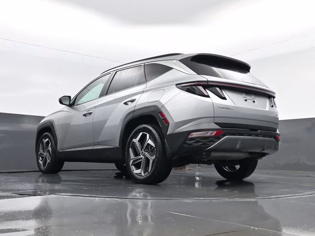 2023 Shimmering Silver Hyundai Tucson Limited AWD SUV