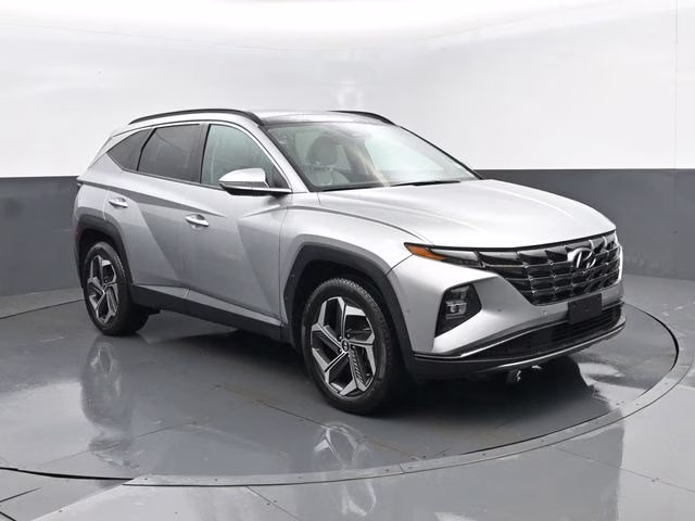2023 Shimmering Silver Hyundai Tucson Limited AWD SUV