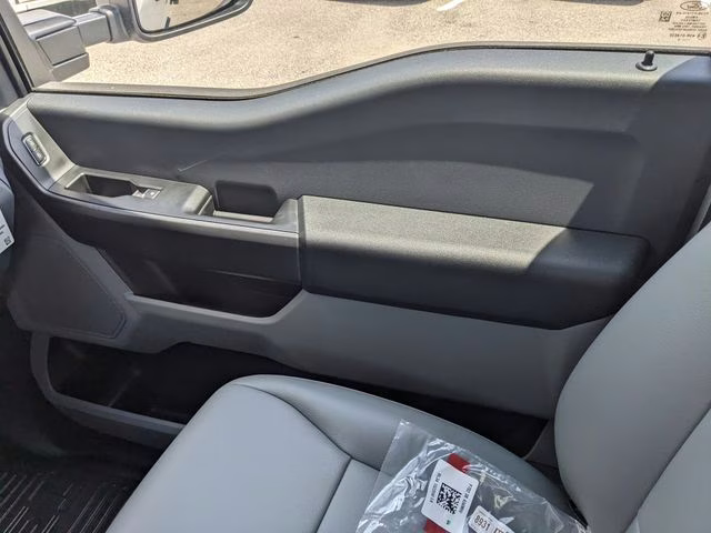 2026 Oxford White Ford Super Duty F-450 DRW XL 4X4 Chassis