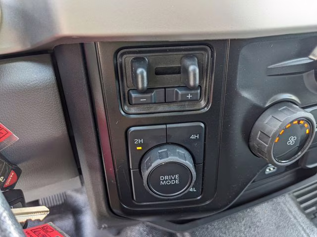 2026 Oxford White Ford Super Duty F-450 DRW XL 4X4 Chassis