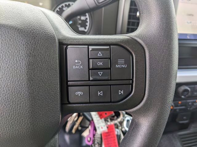 2026 Oxford White Ford Super Duty F-450 DRW XL 4X4 Chassis