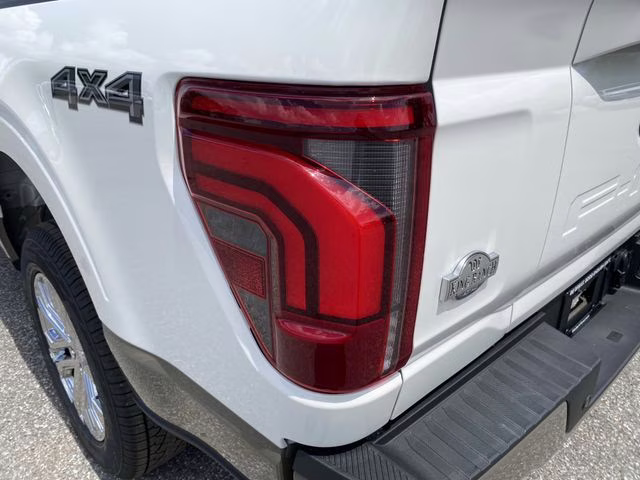 2026 Star White Metallic Tri-Coat Ford F-150 King Ranch 4X4 Truck