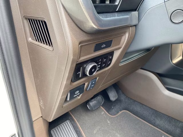 2026 Star White Metallic Tri-Coat Ford F-150 King Ranch 4X4 Truck