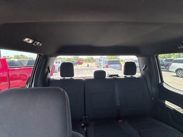 2023 Oxford White Ford F-150 XLT 4X4 Truck