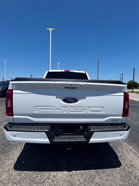 2023 Oxford White Ford F-150 XLT 4X4 Truck