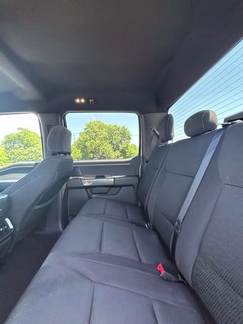 2023 Oxford White Ford F-150 XLT 4X4 Truck