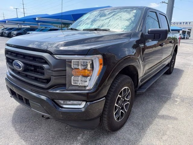 2023 Black Metallic Ford F-150 XLT 4X4 Truck