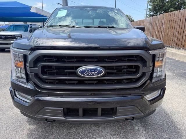 2023 Black Metallic Ford F-150 XLT 4X4 Truck