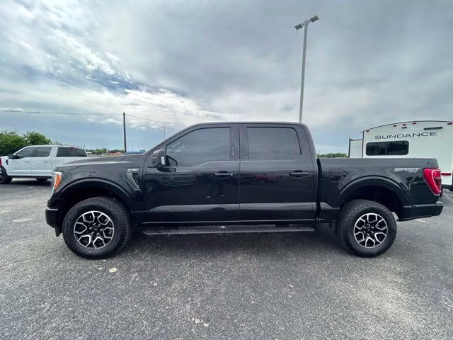 2023 Black Metallic Ford F-150 XLT 4X4 Truck