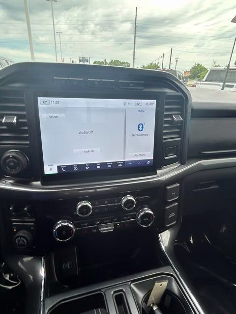 2023 Oxford White Ford F-150 XLT 4X4 Truck