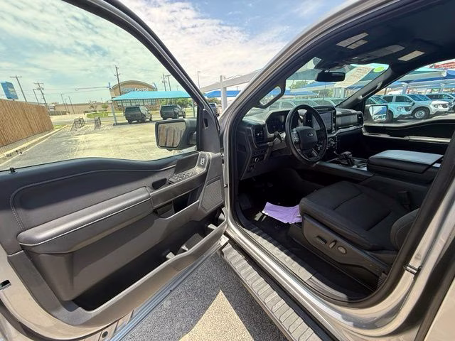 2024 Silver Metallic Ford F-150 XLT 4X4 Truck