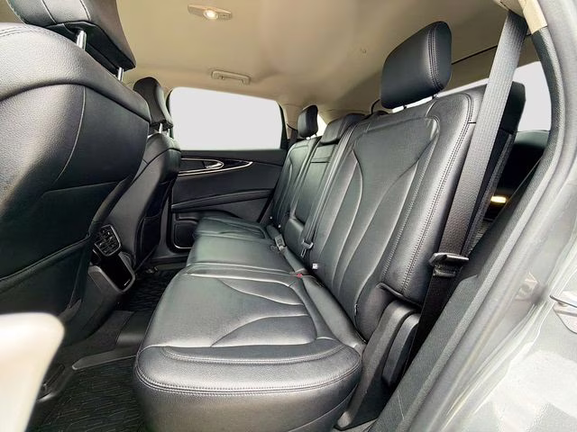 2023 Gray Metallic Lincoln Nautilus Standard AWD SUV