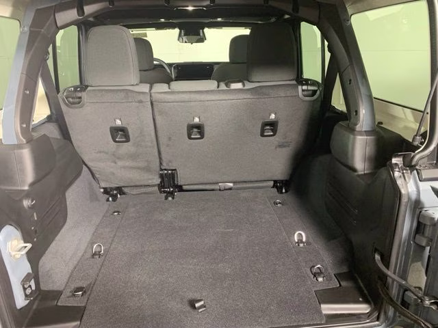 2026 Anvil Clear Coat Jeep Wrangler 4-Door Willys 4X4 SUV