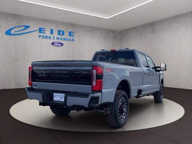 2026 Glacier Gray Metallic Tri-Coat Ford Super Duty F-350 SRW Platinum 4X4 Truck