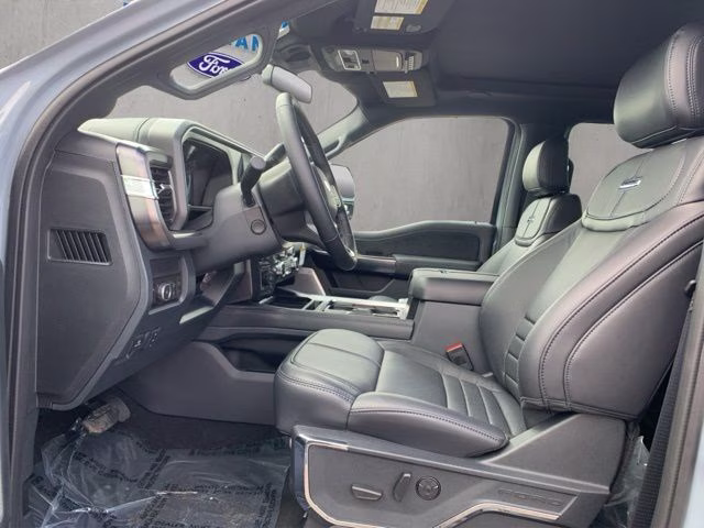 2026 Glacier Gray Metallic Tri-Coat Ford Super Duty F-350 SRW Platinum 4X4 Truck