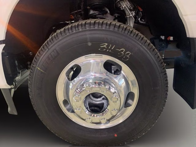 2026 Star White Metallic Tri-Coat Ford Super Duty F-350 DRW 4X4 Truck