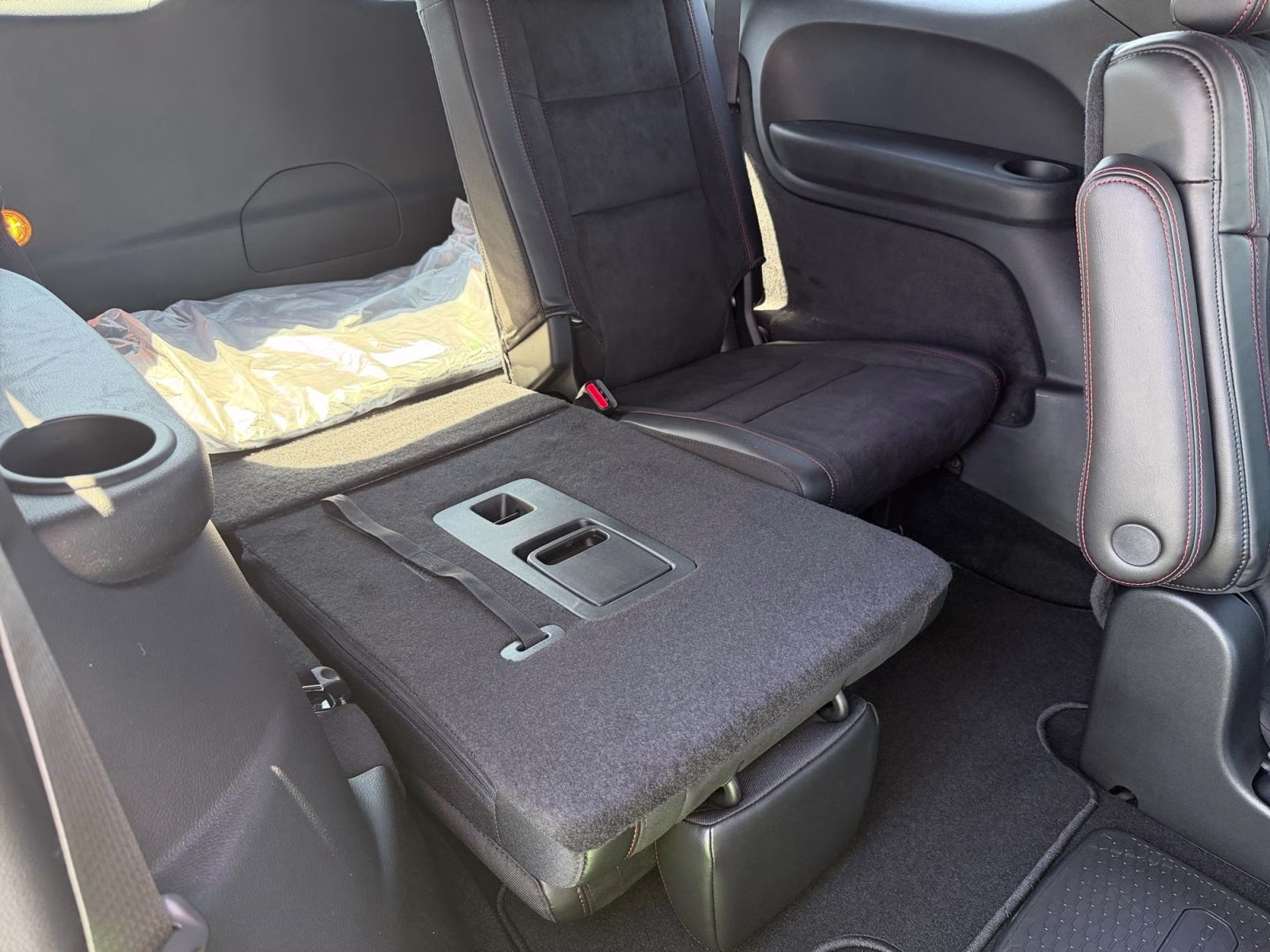 2026 DB Black Crystal Clearcoat Dodge Durango AWD SUV