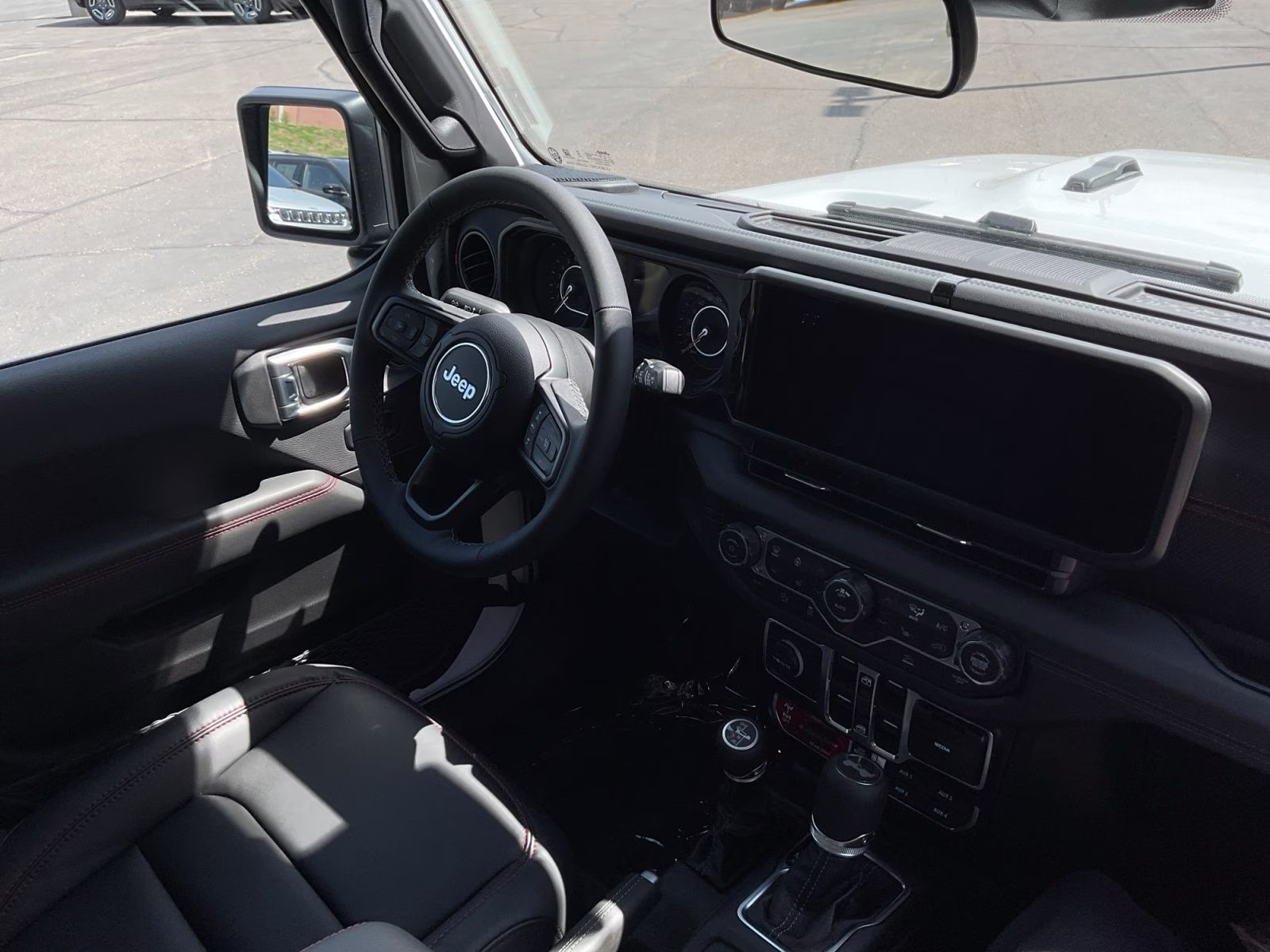 2026 Bright White Clearcoat Jeep Wrangler Rubicon 4X4 SUV