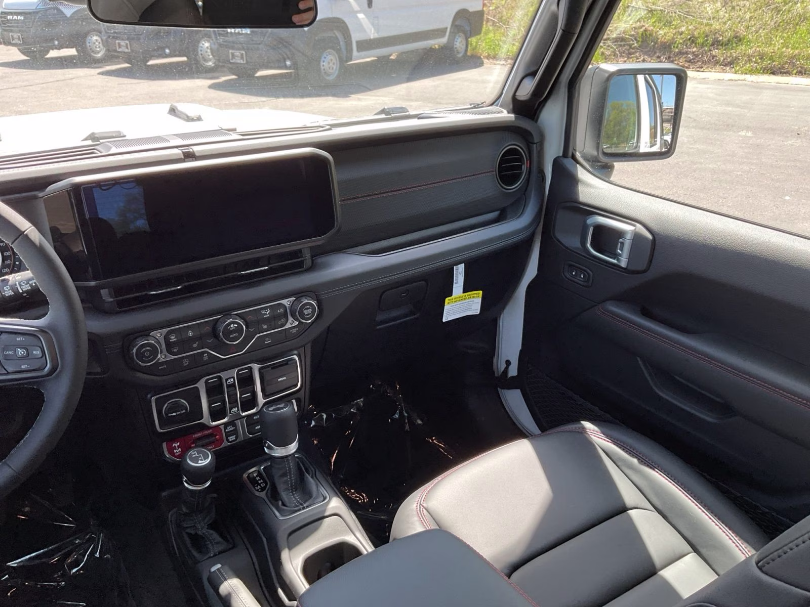 2026 Bright White Clearcoat Jeep Wrangler Rubicon 4X4 SUV