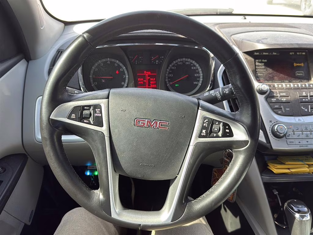 2017 White Frost Tricoat GMC Terrain SLT FWD SUV