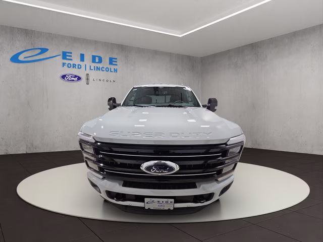 2026 Avalanche Ford Super Duty F-350 SRW Platinum 4X4 Truck