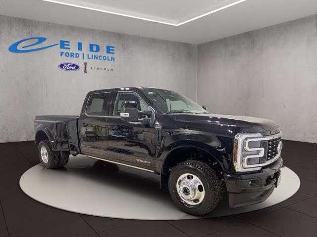 2026 Agate Black Metallic Ford Super Duty F-350 DRW Platinum 4X4 Truck