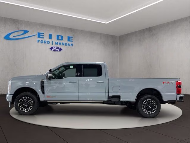 2026 Glacier Gray Metallic Tri-Coat Ford Super Duty F-350 SRW Platinum 4X4 Truck