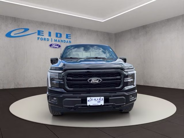 2026 Agate Black Metallic Ford F-150 Lariat Black Appearance 4X4 Truck