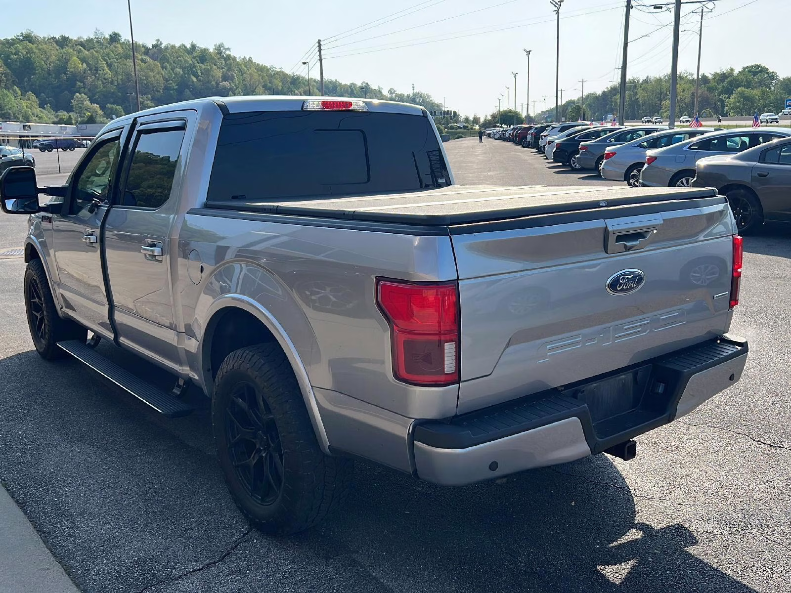 2020 Iconic Silver Ford F-150 LARIAT 4X4 Truck