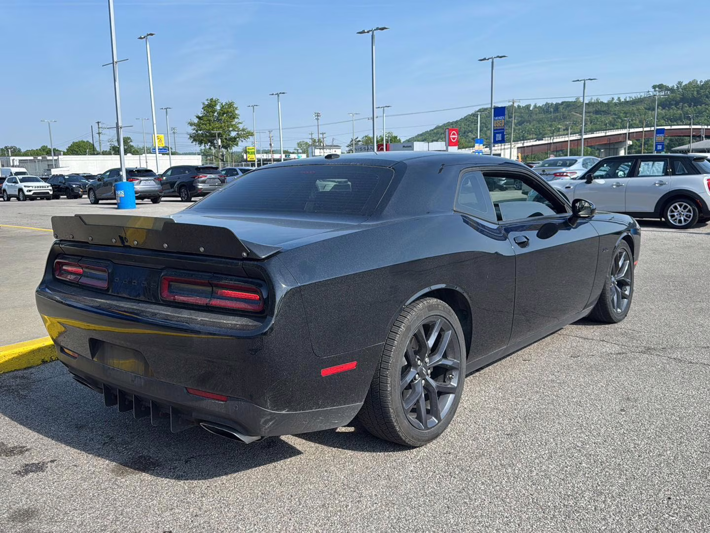 2023 Pitch Black Clearcoat Dodge Challenger R/T RWD Coupe