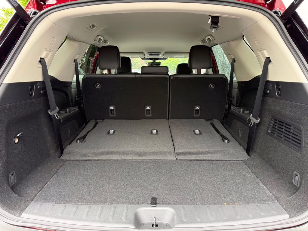 2026 Scarlet Ember Tintcoat Nissan Pathfinder SL 4X4 SUV