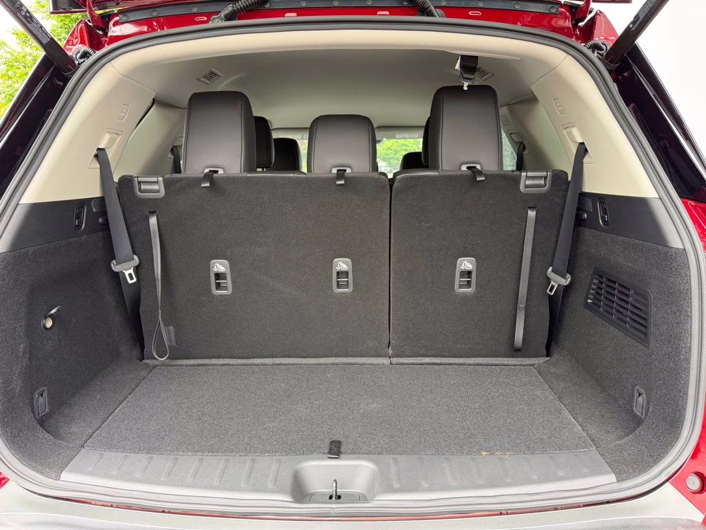 2026 Scarlet Ember Tintcoat Nissan Pathfinder SL 4X4 SUV
