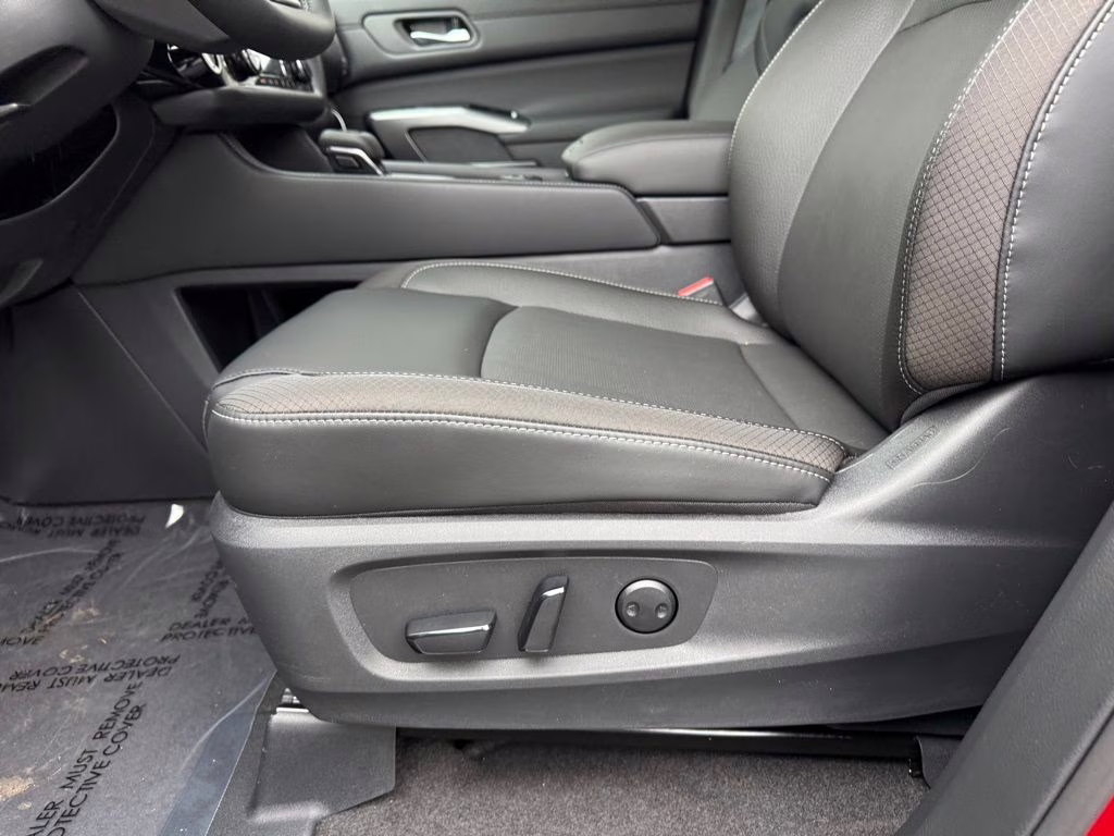 2026 Scarlet Ember Tintcoat Nissan Pathfinder SL 4X4 SUV