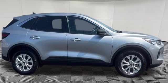 2023 Silver Metallic Ford Escape Active AWD SUV