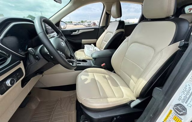 2020 White Metallic Ford Escape SEL AWD SUV