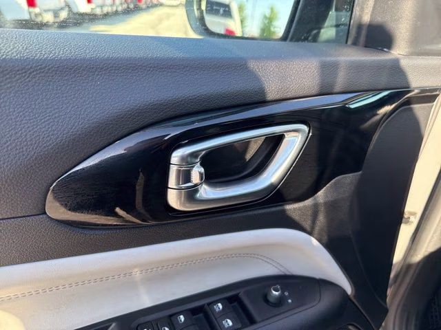 2022 Sting-Gray Clearcoat Jeep Compass Limited 4X4 SUV
