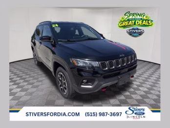 2024 Diamond Black Crystal Pearlcoat Jeep Compass Trailhawk 4X4 SUV