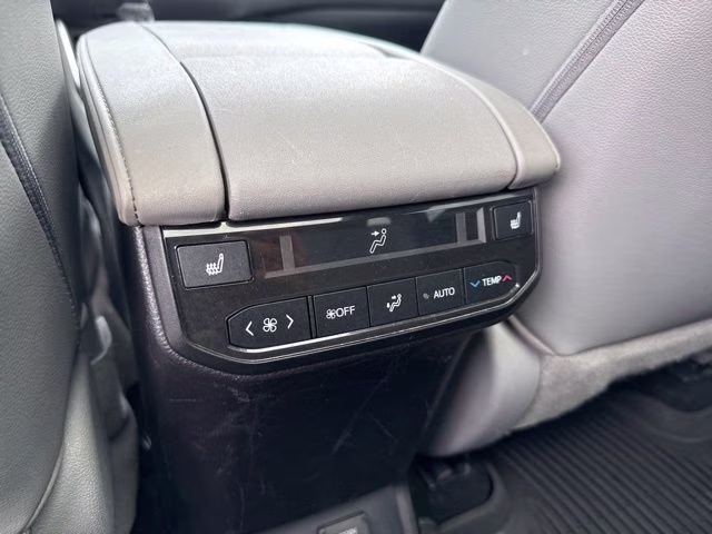 2020 Moon Dust Toyota Highlander Hybrid Platinum AWD SUV