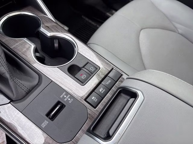 2020 Moon Dust Toyota Highlander Hybrid Platinum AWD SUV