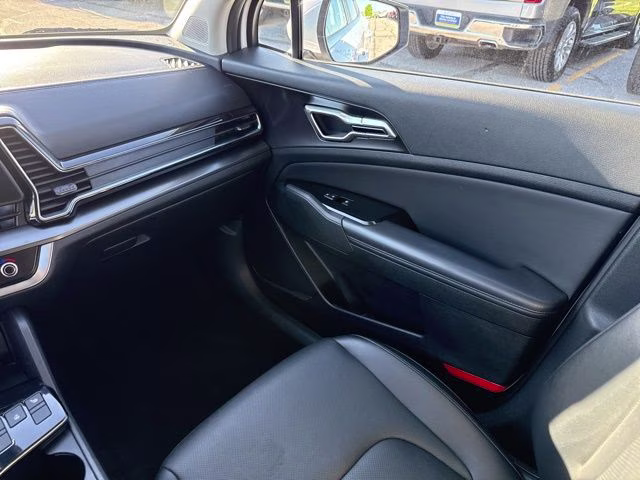 2023 Glacial White Pearl Kia Sportage EX AWD SUV
